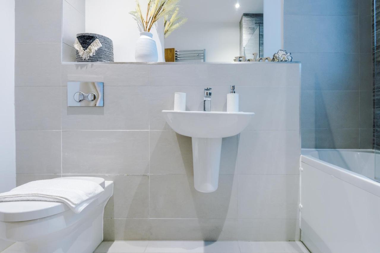 The Popworks 2 Bedroom Apartment - Mcr Dens Μάντσεστερ Εξωτερικό φωτογραφία